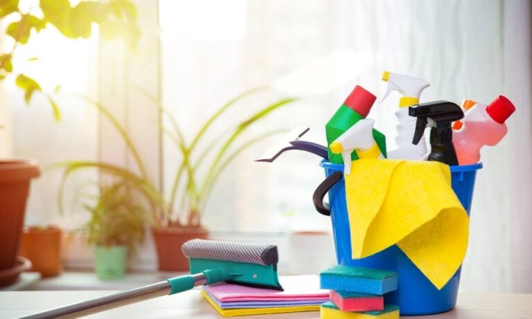 Janitorial Service vs Commercial Cleaning