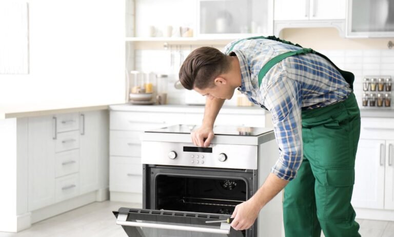 Read more about the article How a Small Local Business Can Help with Your Appliance Repair